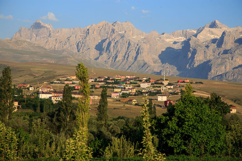 Çukurbağ, Aladağlar
